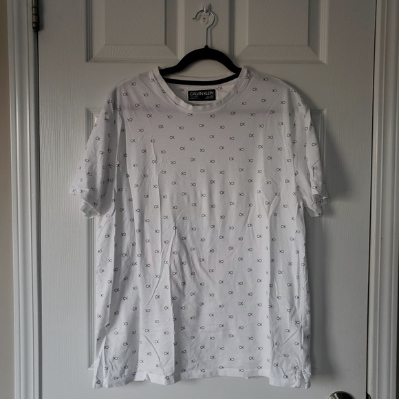 Calvin Klein - Men’s Logo T-Shirt - Picture 2 of 6